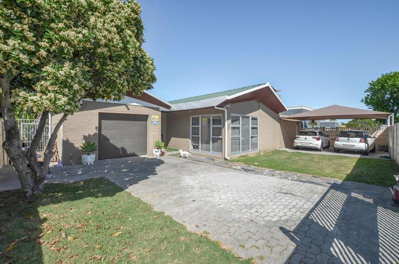 5 Bedroom Property for Sale in Parow North Western Cape